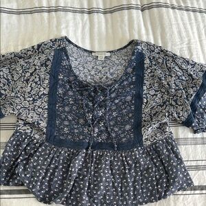 American Eagle Blue Floral Top